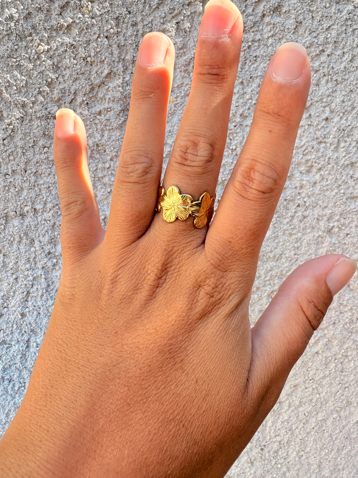 Bague fleur ajustable en acier inoxydable